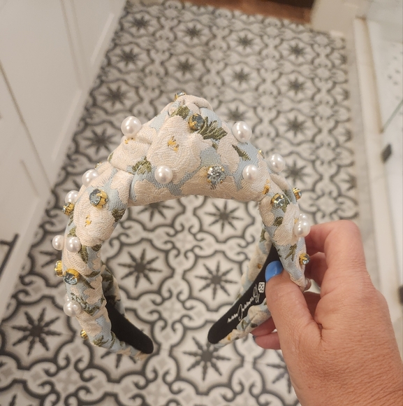 Brianna Cannon Blue floral pearl headband NWT